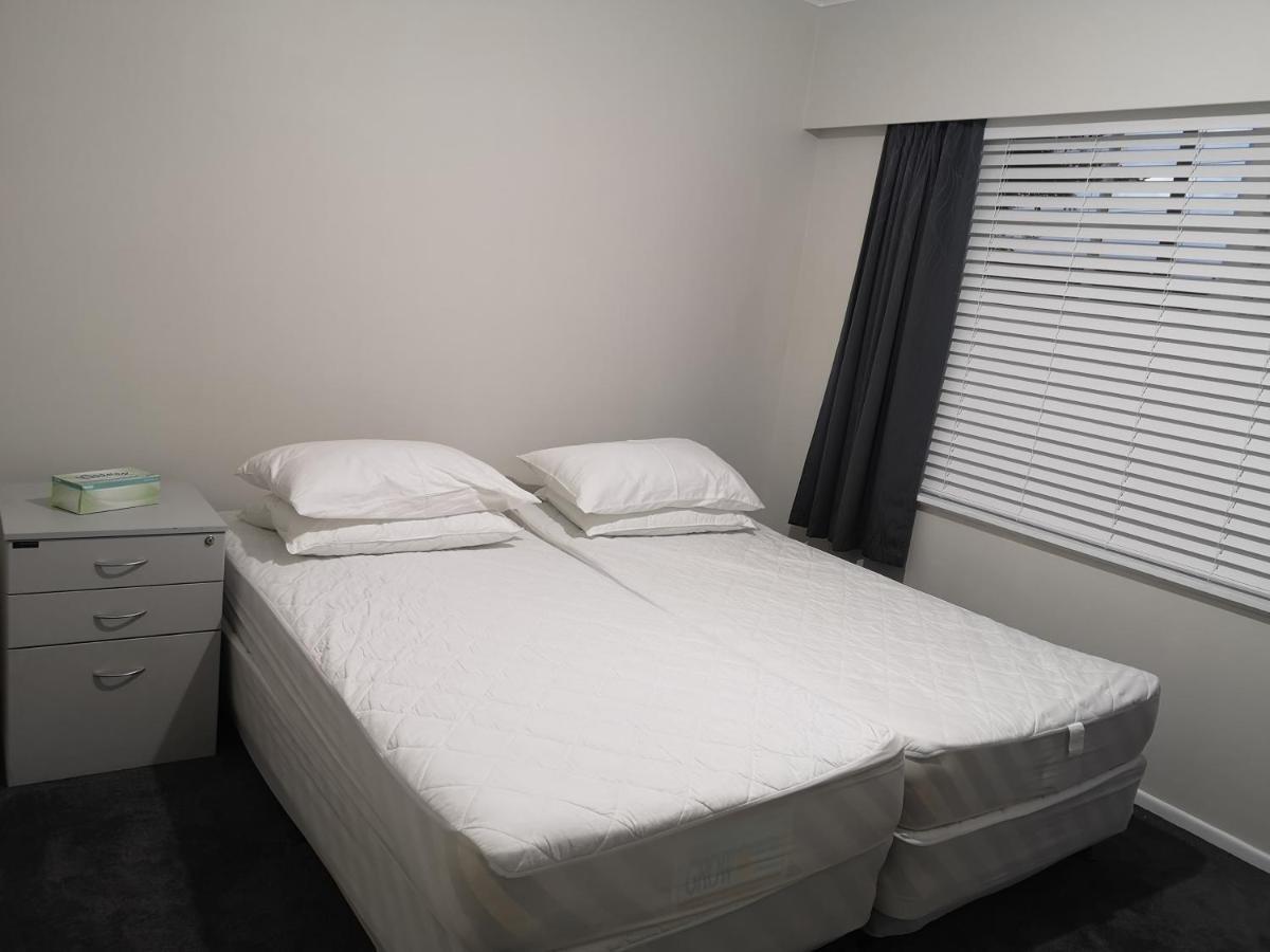 Cheerful 4 Bedroom Holiday Home  Rotorua Buitenkant foto