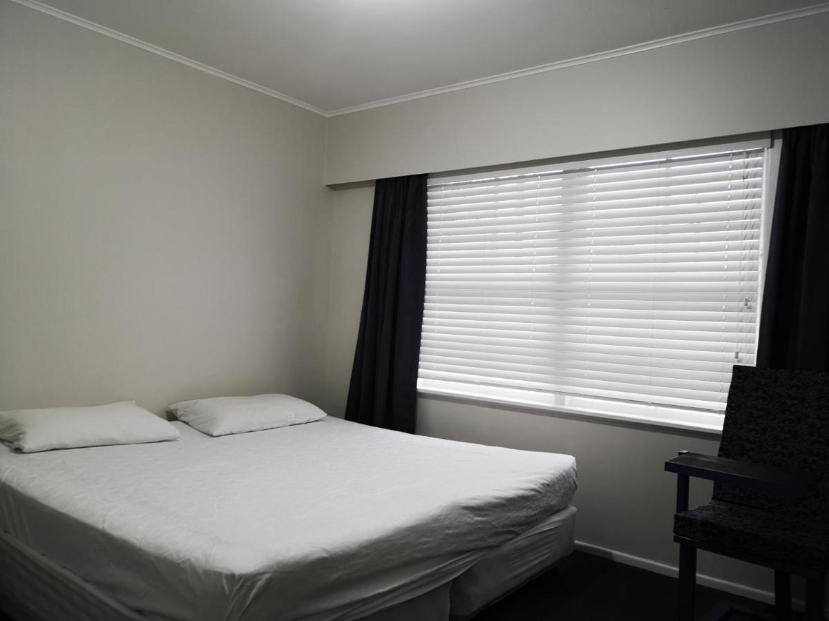 Cheerful 4 Bedroom Holiday Home  Rotorua Buitenkant foto